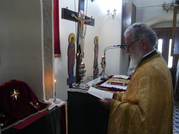 &Sigma;&upsilon;&mu;&pi;&lambda;ή&rho;&omega;&sigma;&eta; 60 &chi;&rho;ό&nu;&omega;&nu; &Iota;&epsilon;&rho;&omega;&sigma;ύ&nu;&eta;&sigmaf;