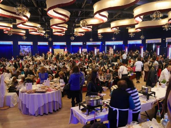 4&omicron; &Phi;&epsilon;&sigma;&tau;&iota;&beta;ά&lambda; &Kappa;&rho;&eta;&tau;&iota;&kappa;ή&sigmaf; &kappa;&omicron;&upsilon;&zeta;ί&nu;&alpha;&sigmaf;